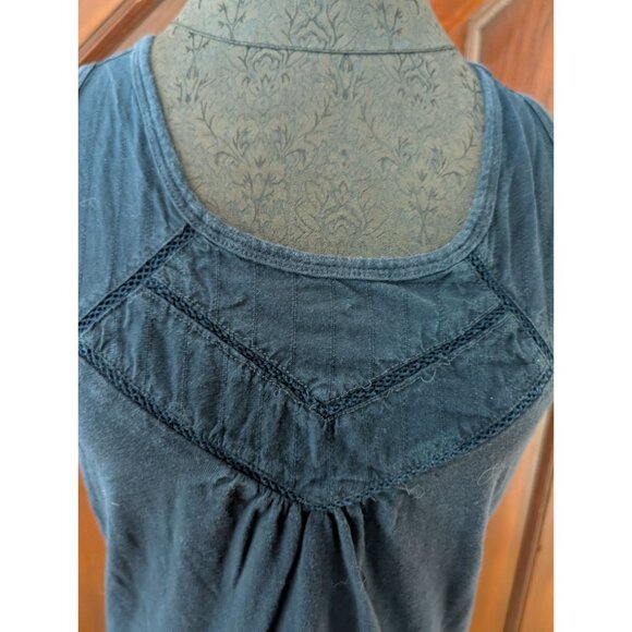 Eddie Bauer Womens Navy Blue Sleeveless Tank Top With Lace Detail Size S - Picture 3 of 6
